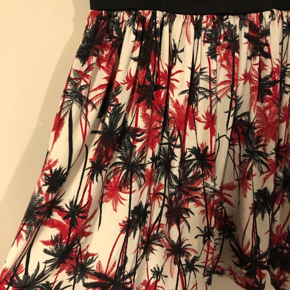 Summer Dress, Black and Red - Picture 4 of 5